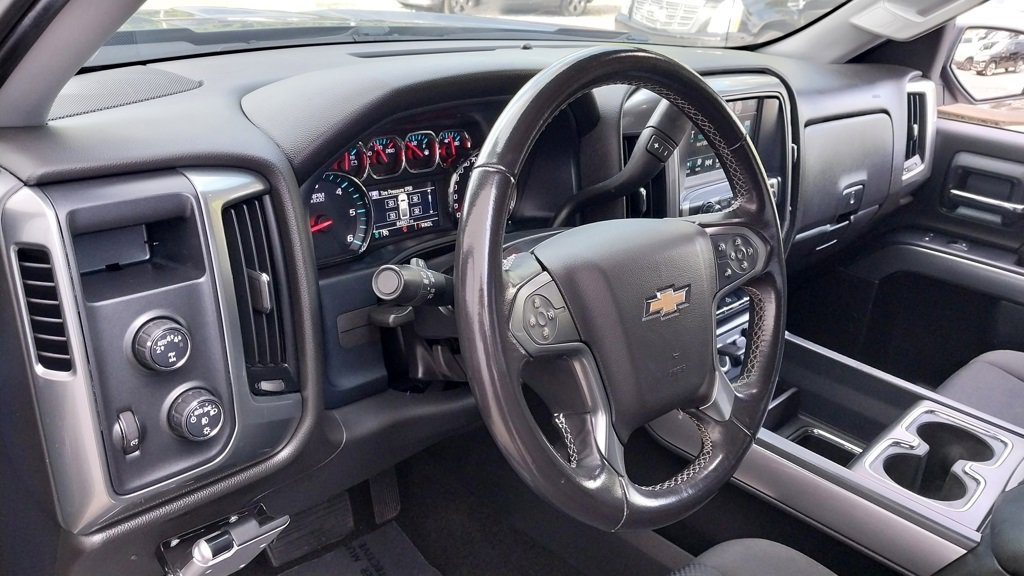 Used 2018 Chevrolet Silverado 1500 LT w/ All Star Edition image 12