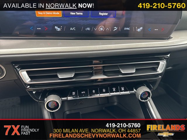 New 2026 Chevrolet Traverse LT w/ LPO, Floor Liner Package image 26