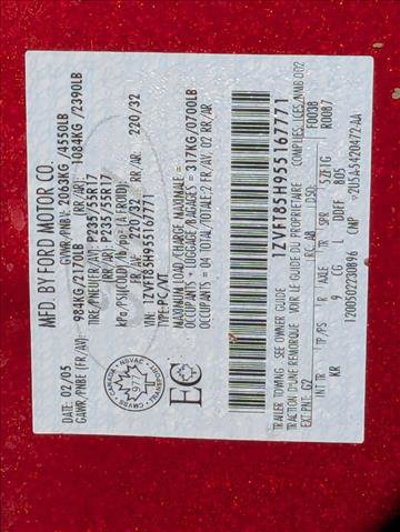 Used 2005 Ford Mustang GT image 23