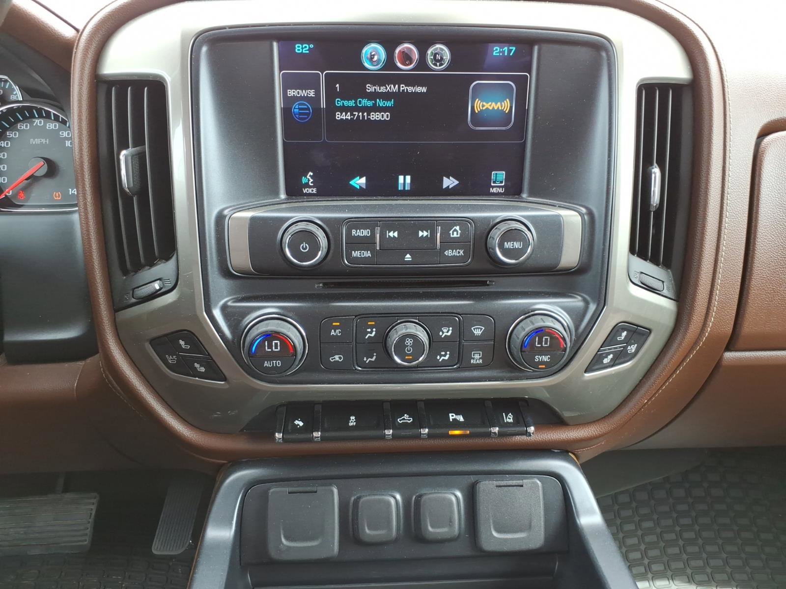 Used 2014 Chevrolet Silverado 1500 High Country w/ High Country Premium Package AWD/4WD image 19