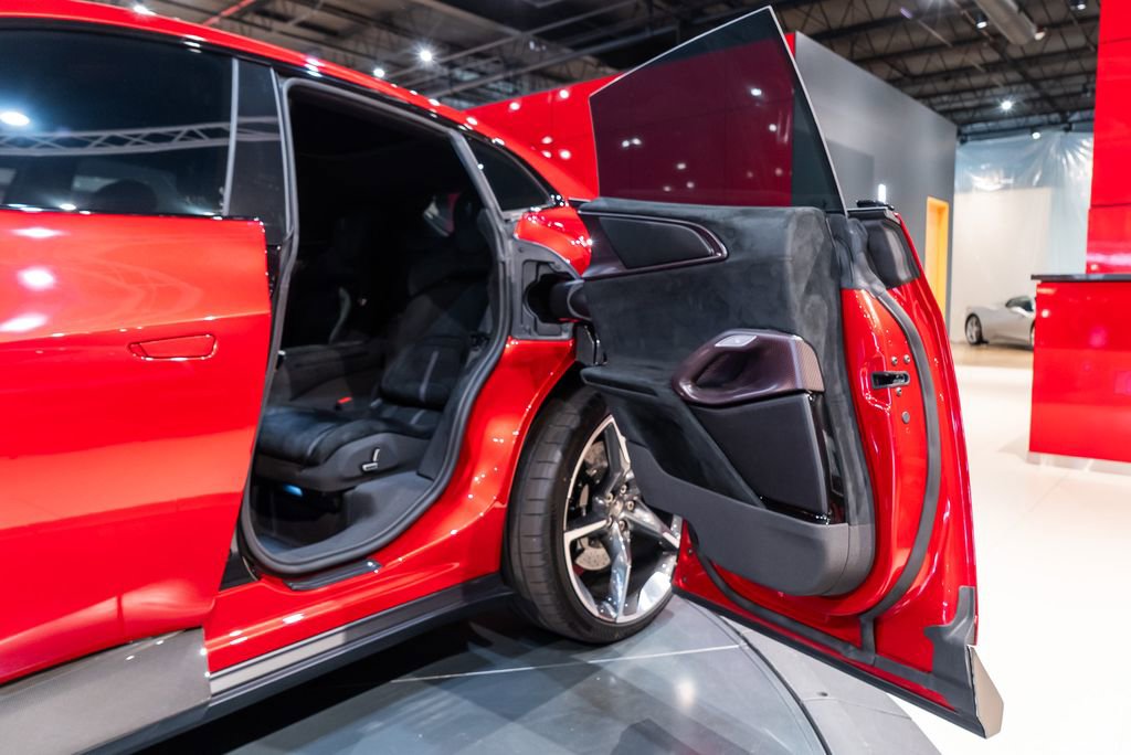 Certified 2025 Ferrari Purosangue AWD/4WD image 47