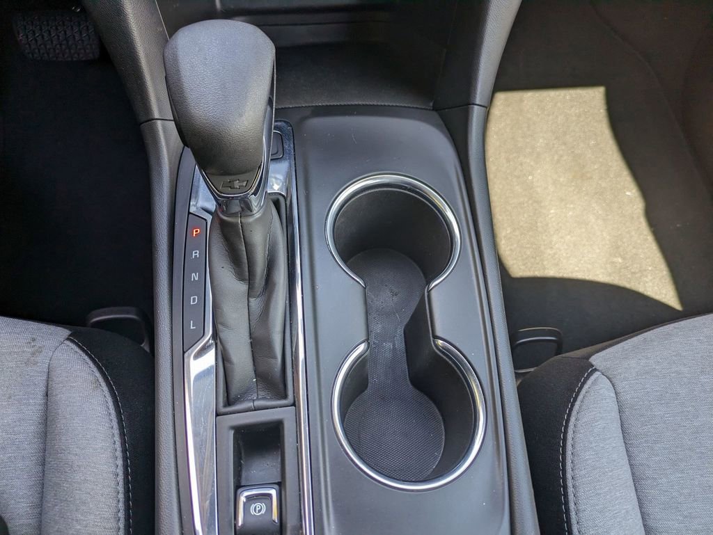 Used 2023 Chevrolet Equinox LS image 20