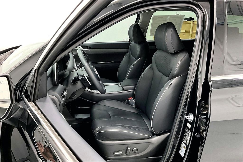 Used 2025 Hyundai Palisade SEL image 33