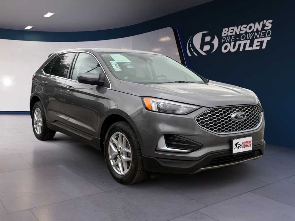 Used 2024 Ford Edge SEL image 7