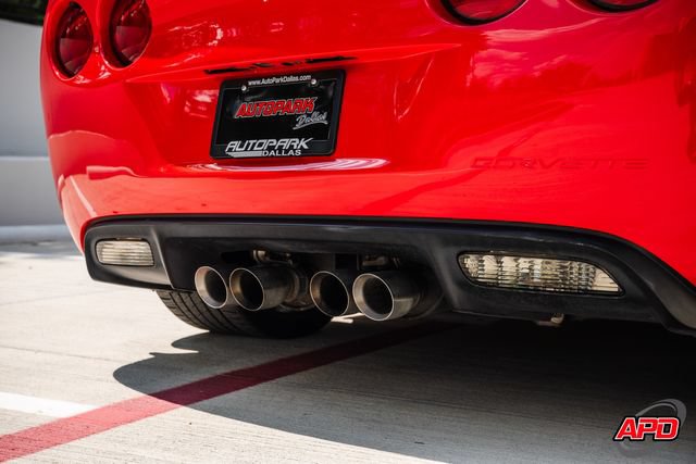 Used 2013 Chevrolet Corvette Z06 w/ 3LZ Preferred Equipment Group RWD image 34