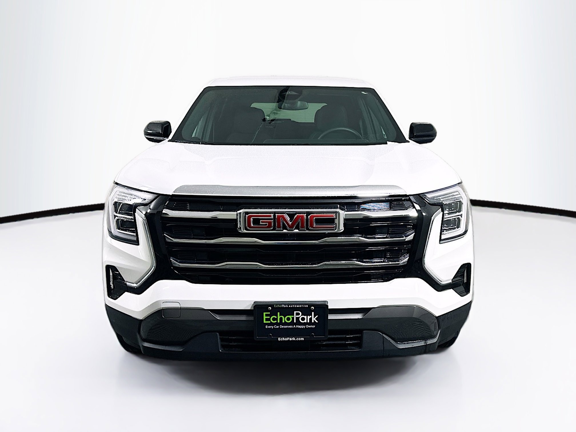 Used 2026 GMC Terrain Elevation FWD image 2