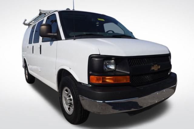 Used 2014 Chevrolet Express 2500 w/ Cold Climate Package image 3