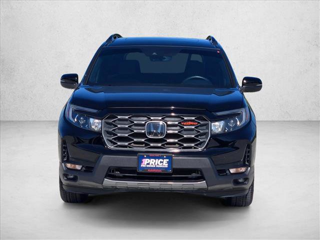 Used 2022 Honda Passport TrailSport image 2