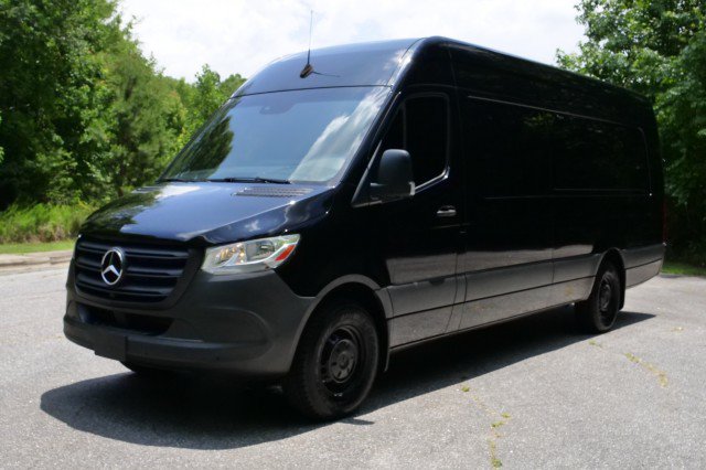 Used 2022 Mercedes-Benz Sprinter 2500 image 6