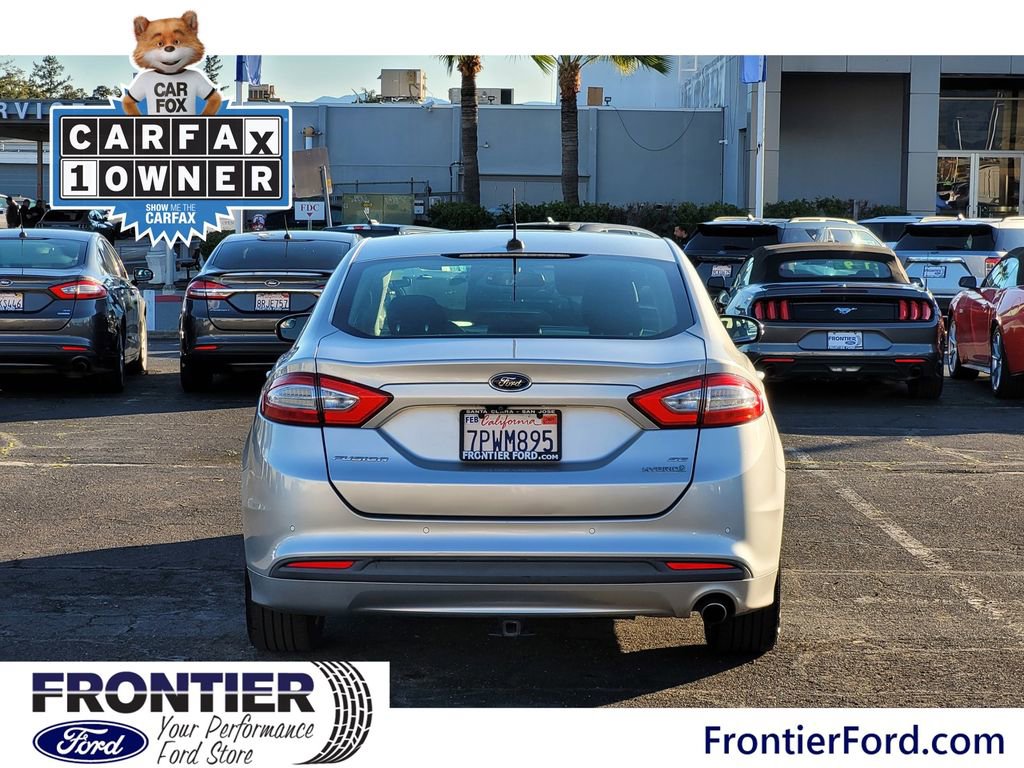 Used 2016 Ford Fusion SE image 5