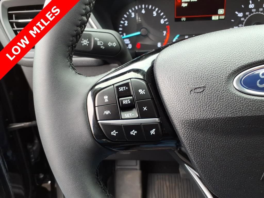 Certified 2022 Ford Escape SEL AWD/4WD image 18