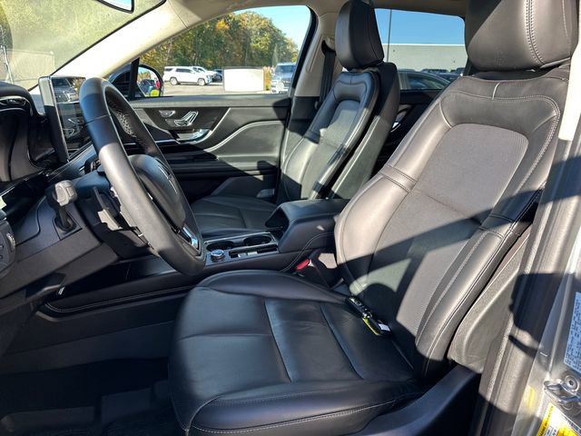 Used 2024 Lincoln Corsair Grand Touring w/ Towing Package image 39