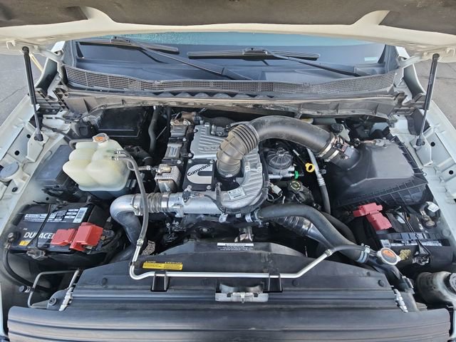 Used 2019 Nissan Titan PRO-4X w/ Pro-4x Convenience Package image 17