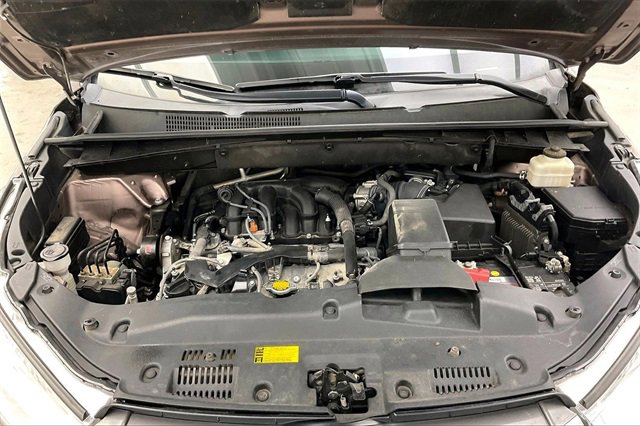 Used 2017 Toyota Highlander XLE image 29