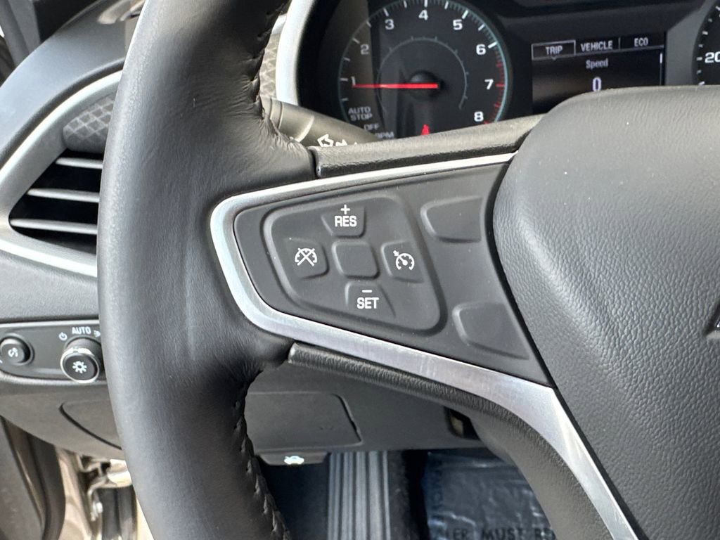 Used 2022 Chevrolet Malibu RS FWD image 25