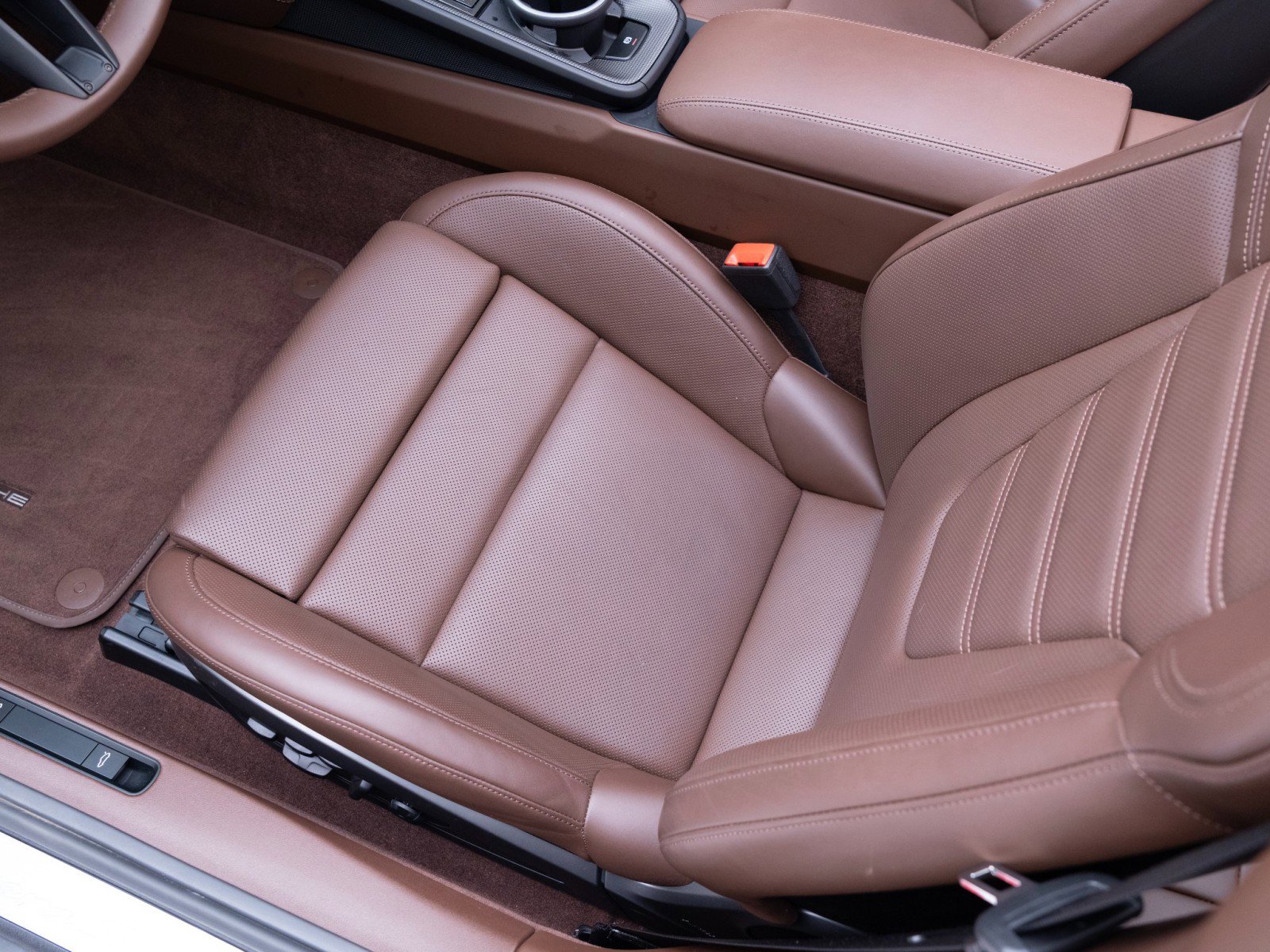 Used 2025 Porsche 911 Carrera S image 16