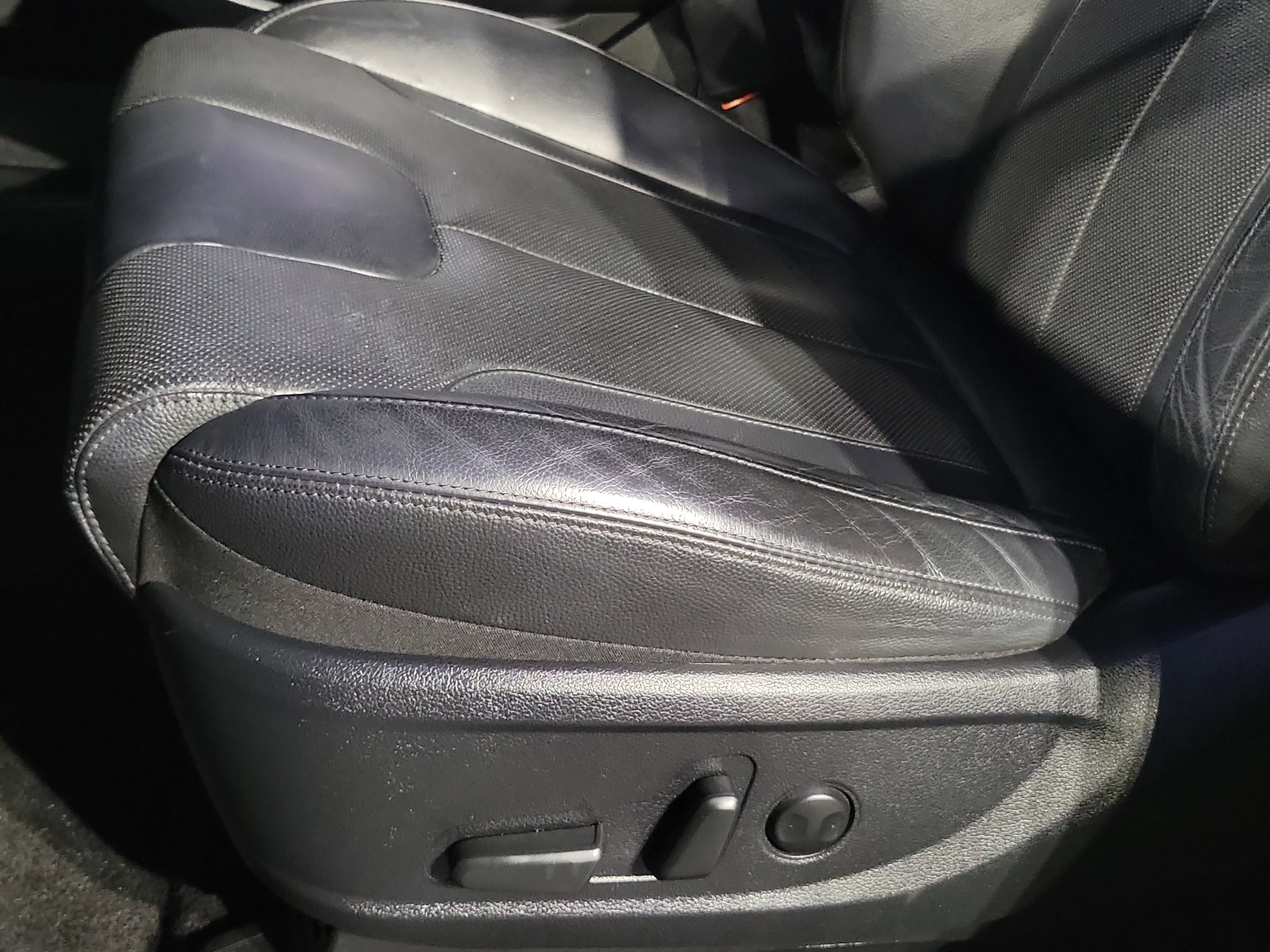 Used 2022 Hyundai Palisade SEL w/ 8P Bench Seat Package image 18