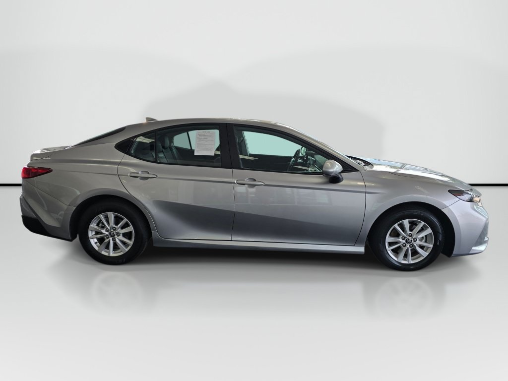 Used 2025 Toyota Camry LE FWD image 2