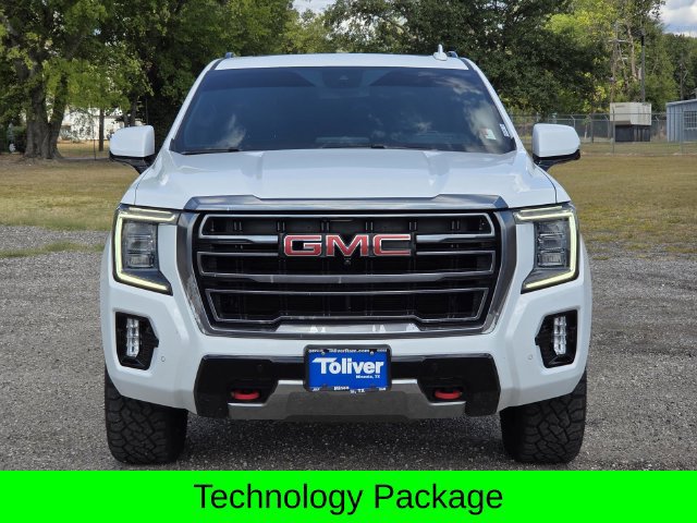 Used 2023 GMC Yukon AT4 w/ AT4 Premium Package AWD/4WD image 3