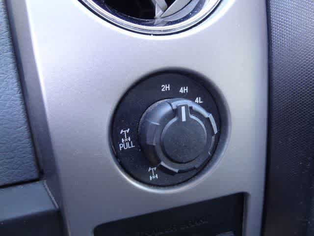 Used 2013 Ford F150 XLT w/ Luxury Equipment Group AWD/4WD image 14