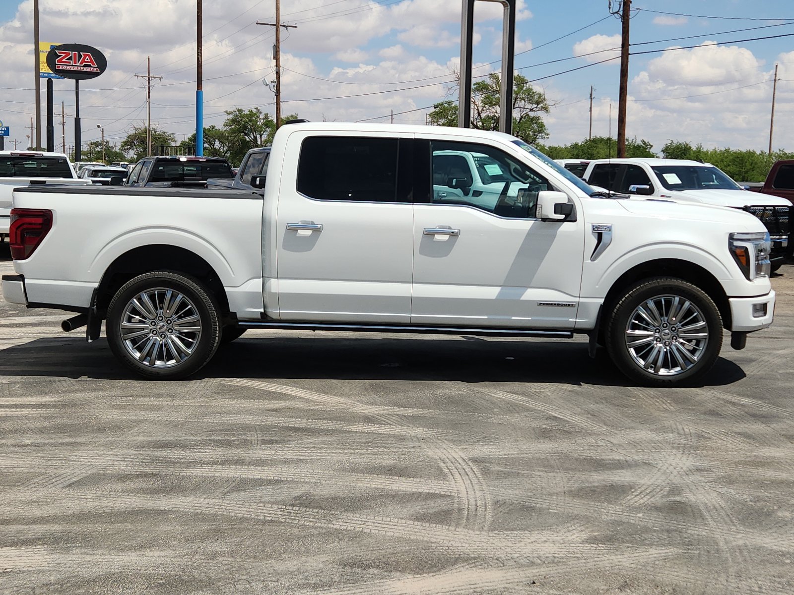 Used 2024 Ford F150 Platinum w/ Equipment Group 703A Plus AWD/4WD image 5