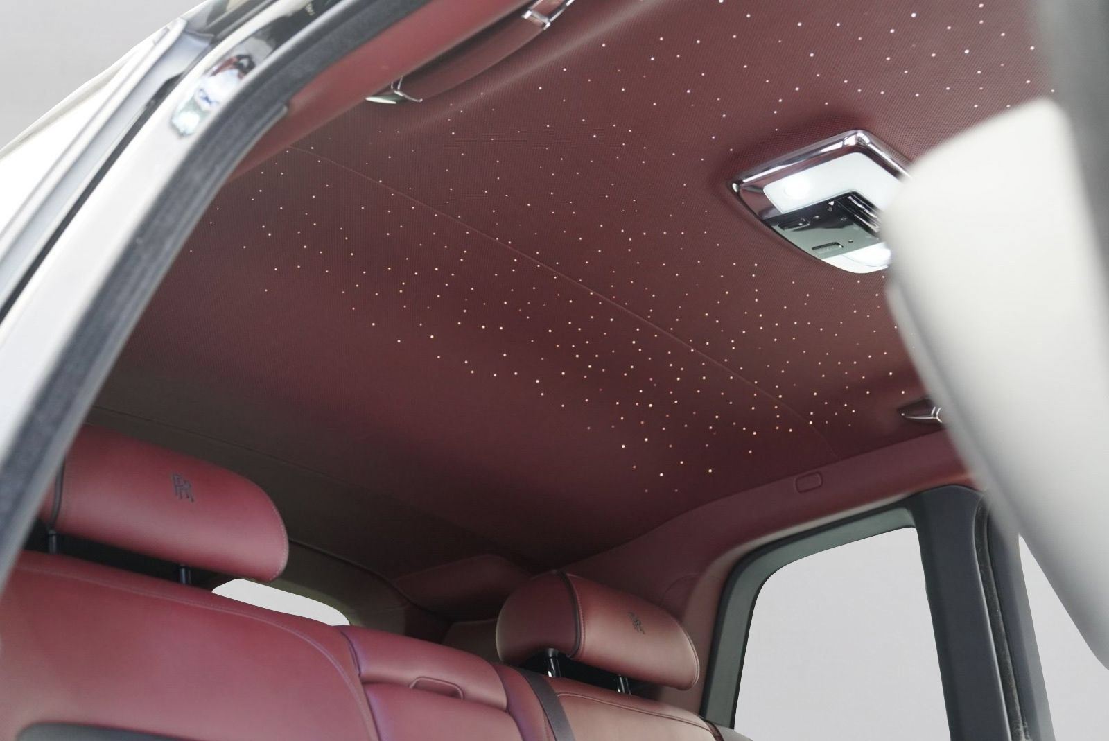 Used 2020 Rolls-Royce Cullinan AWD/4WD image 34