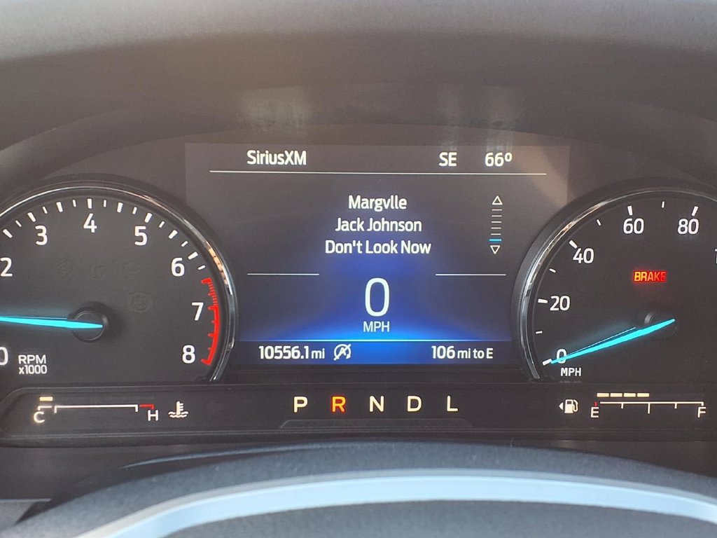 Used 2024 Ford Explorer XLT RWD image 12