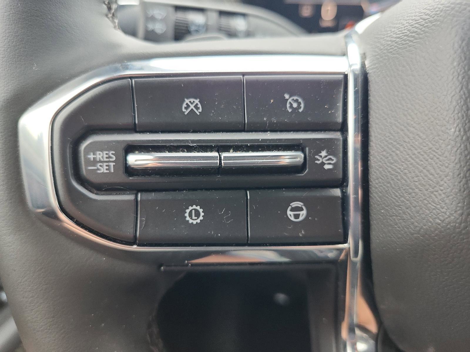 Certified 2025 GMC Yukon XL Elevation w/ Elevation Premium Package image 27