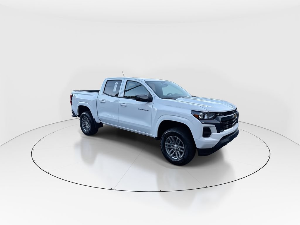 New 2026 Chevrolet Colorado LT RWD image 2