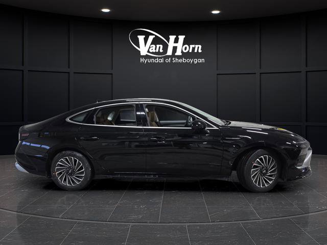 New 2026 Hyundai Sonata Limited image 2