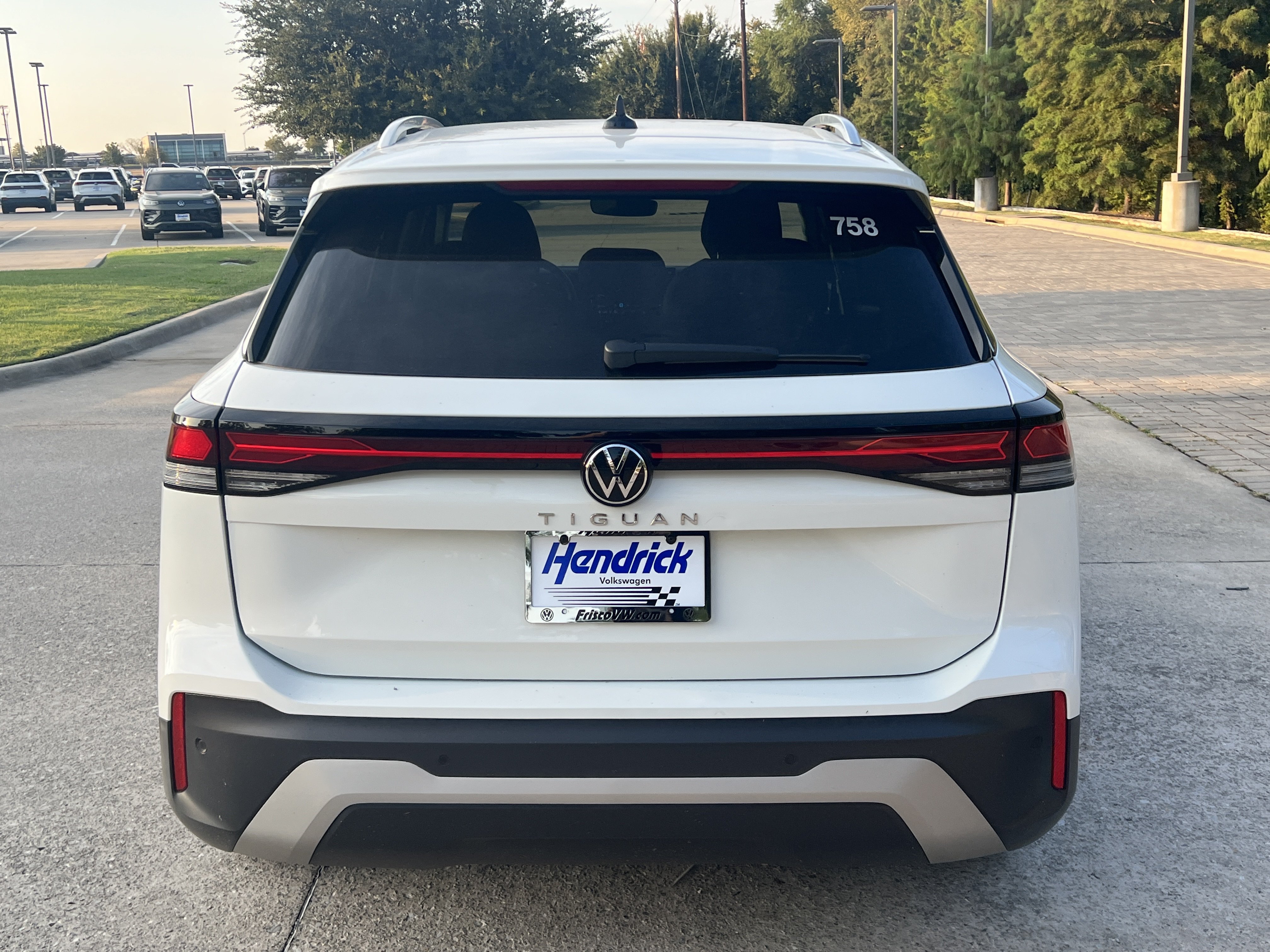 Used 2026 Volkswagen Tiguan S FWD image 8