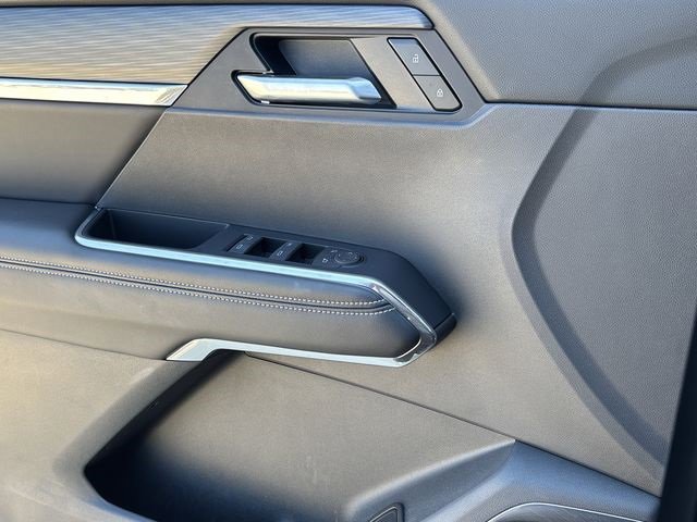 New 2025 GMC Acadia Elevation image 20