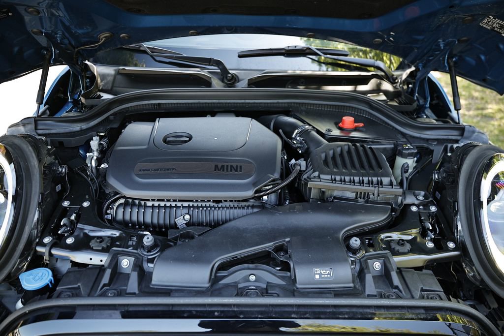 Used 2024 MINI Cooper S image 25