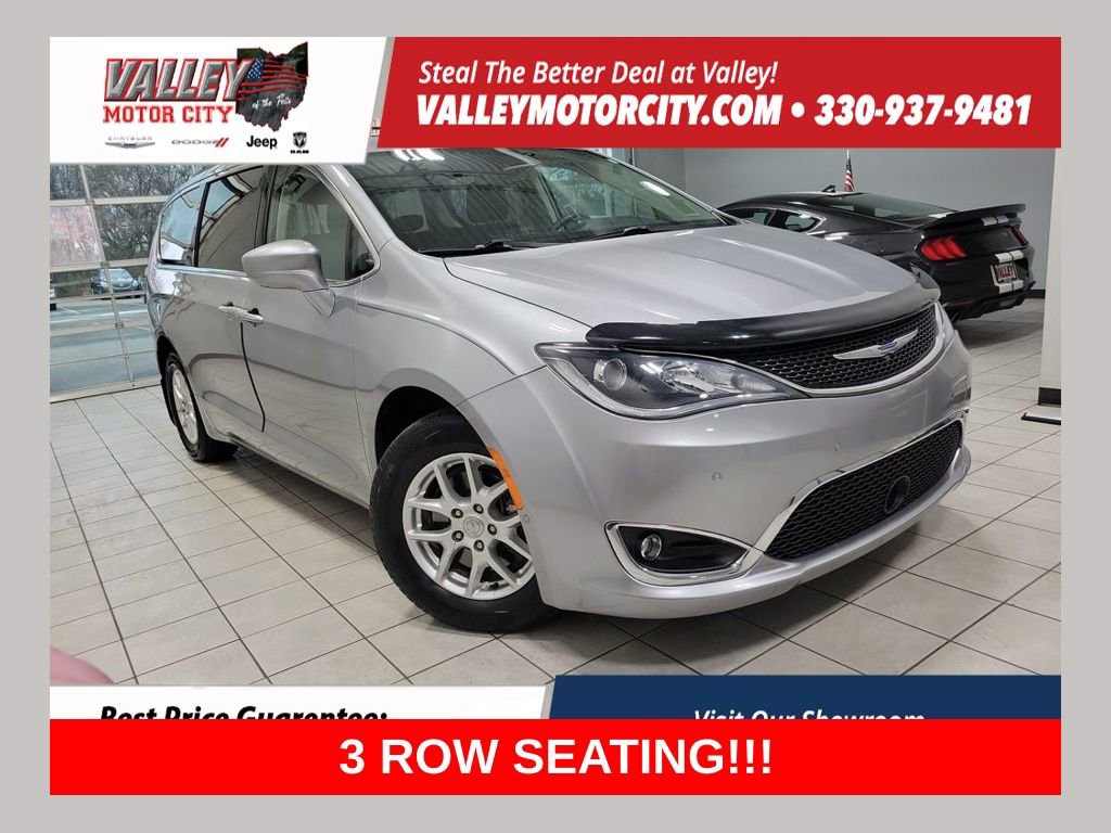 Used 2020 Chrysler Pacifica Touring w/ Advanced Safetytec Group