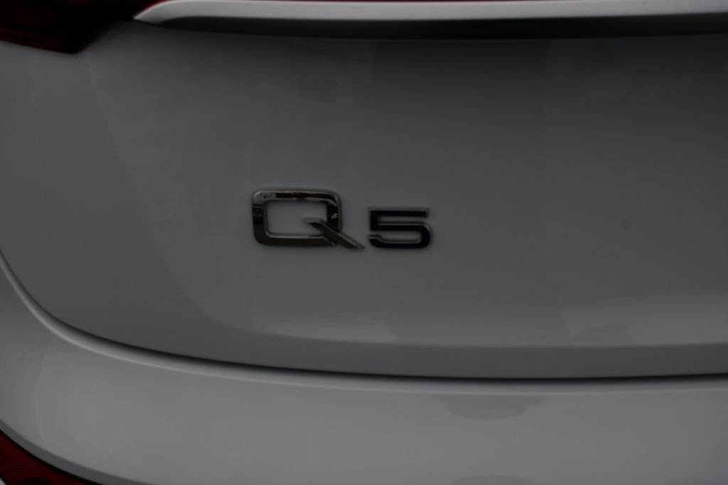 Certified 2023 Audi Q5 2.0T Premium w/ Convenience Package AWD/4WD image 12