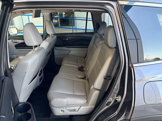 Used 2017 Honda Pilot Touring image 25