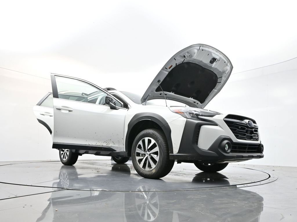 Used 2025 Subaru Outback Premium w/ Popular Package #1 AWD/4WD image 31