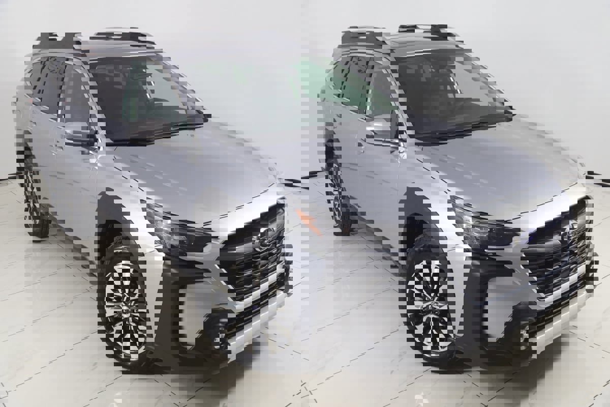 Used 2025 Subaru Outback Touring XT image 20