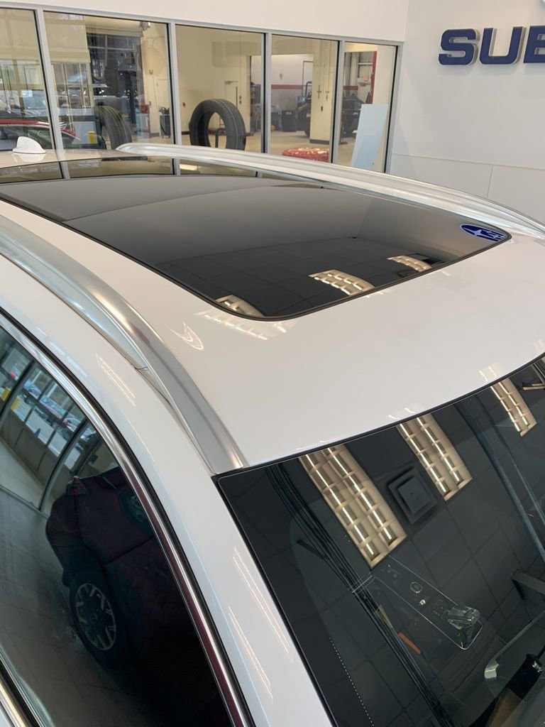 Used 2025 Volvo XC90 B6 Plus image 25