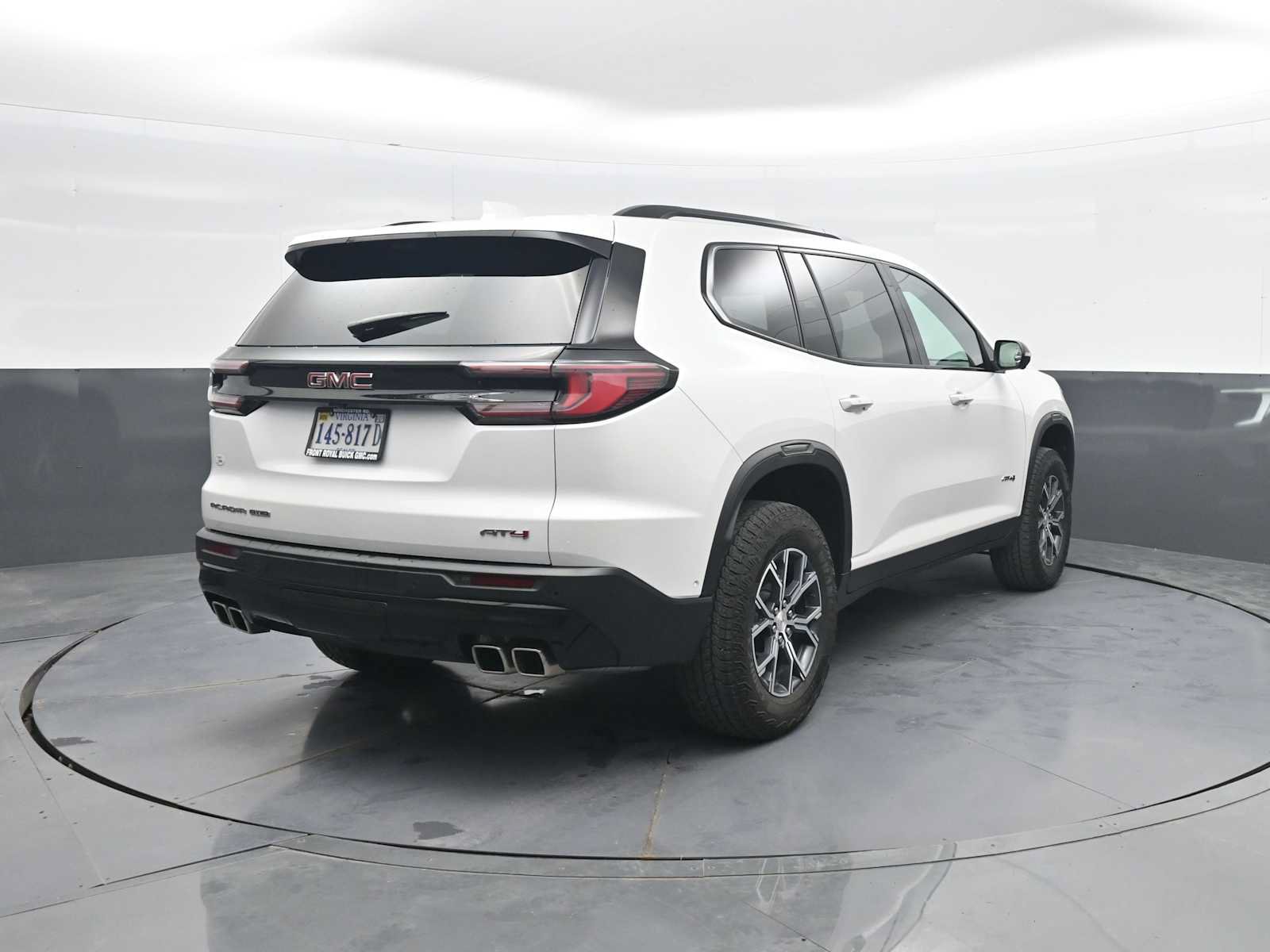 Used 2024 GMC Acadia AT4 w/ Super Cruise Package AWD/4WD image 7