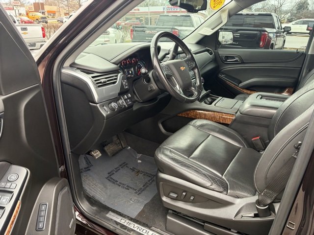 Used 2020 Chevrolet Suburban Premier w/ Max Trailering Package image 16