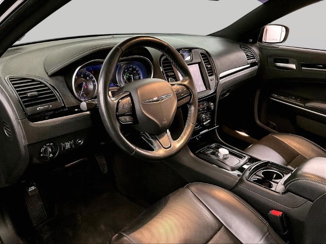Used 2021 Chrysler 300 S w/ Popular Equipment Group RWD image 12