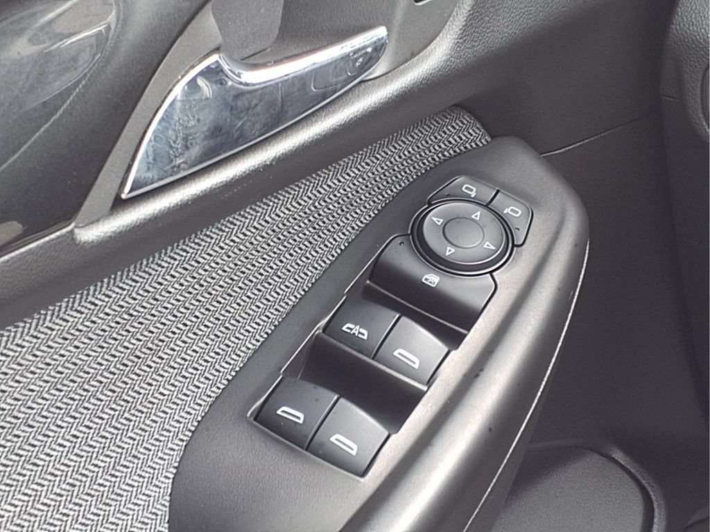 Used 2025 Chevrolet TrailBlazer LT FWD image 20