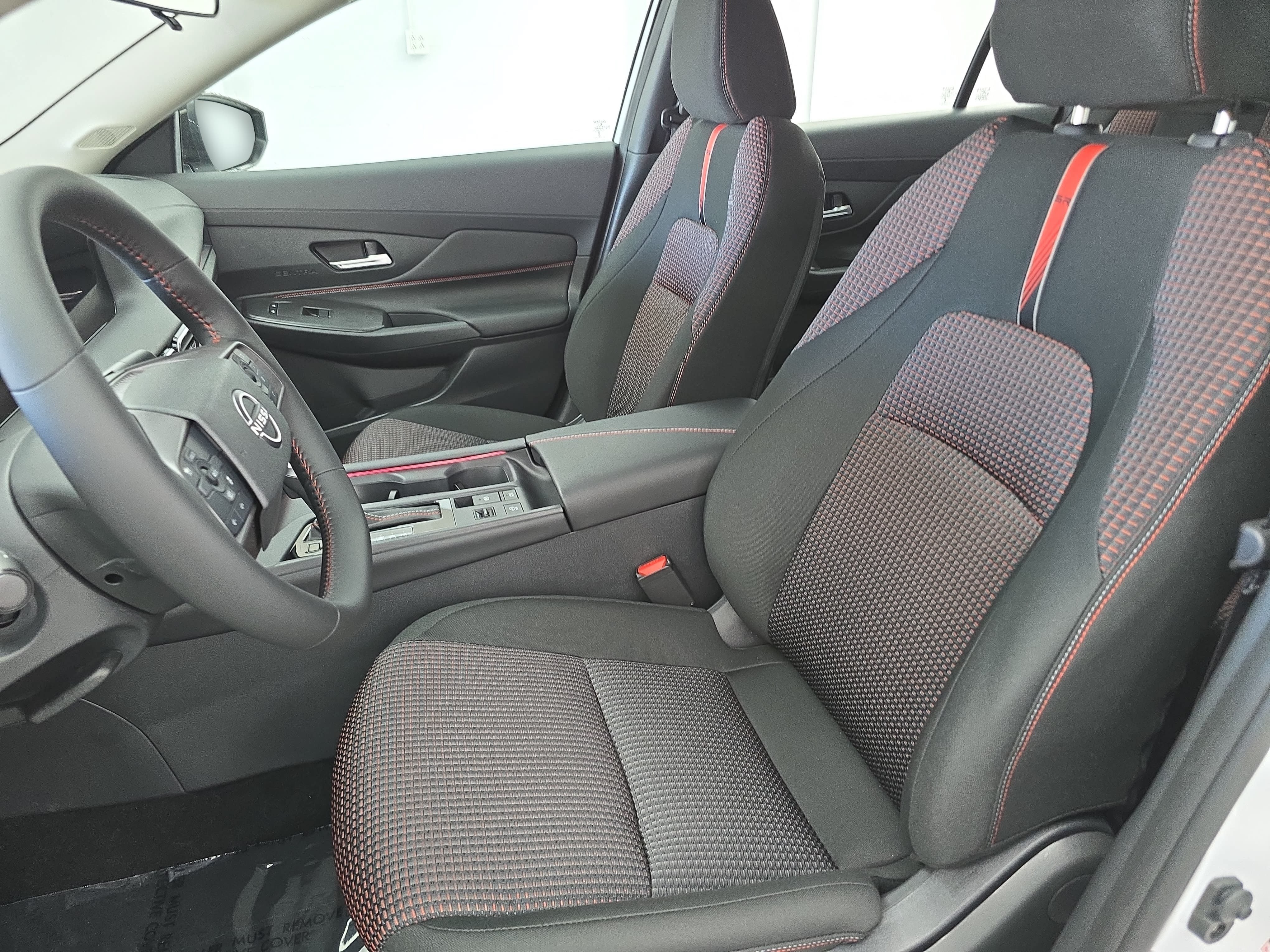 New 2026 Nissan Sentra SR w/ Floor Mat Package FWD image 14