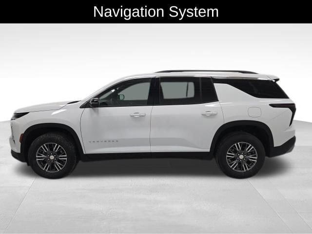 New 2026 Chevrolet Traverse LT w/ Driver Confidence Package AWD/4WD image 2