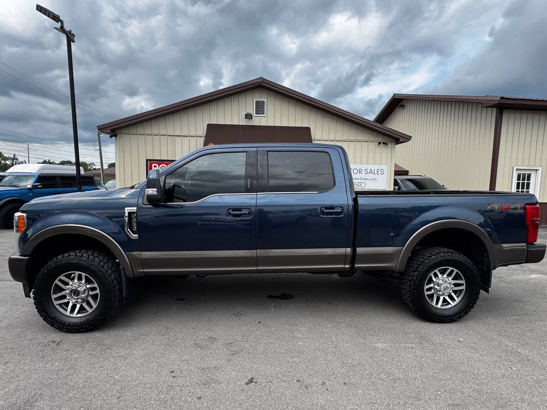 Used 2017 Ford F250 King Ranch w/ King Ranch Ultimate Package AWD/4WD image 2