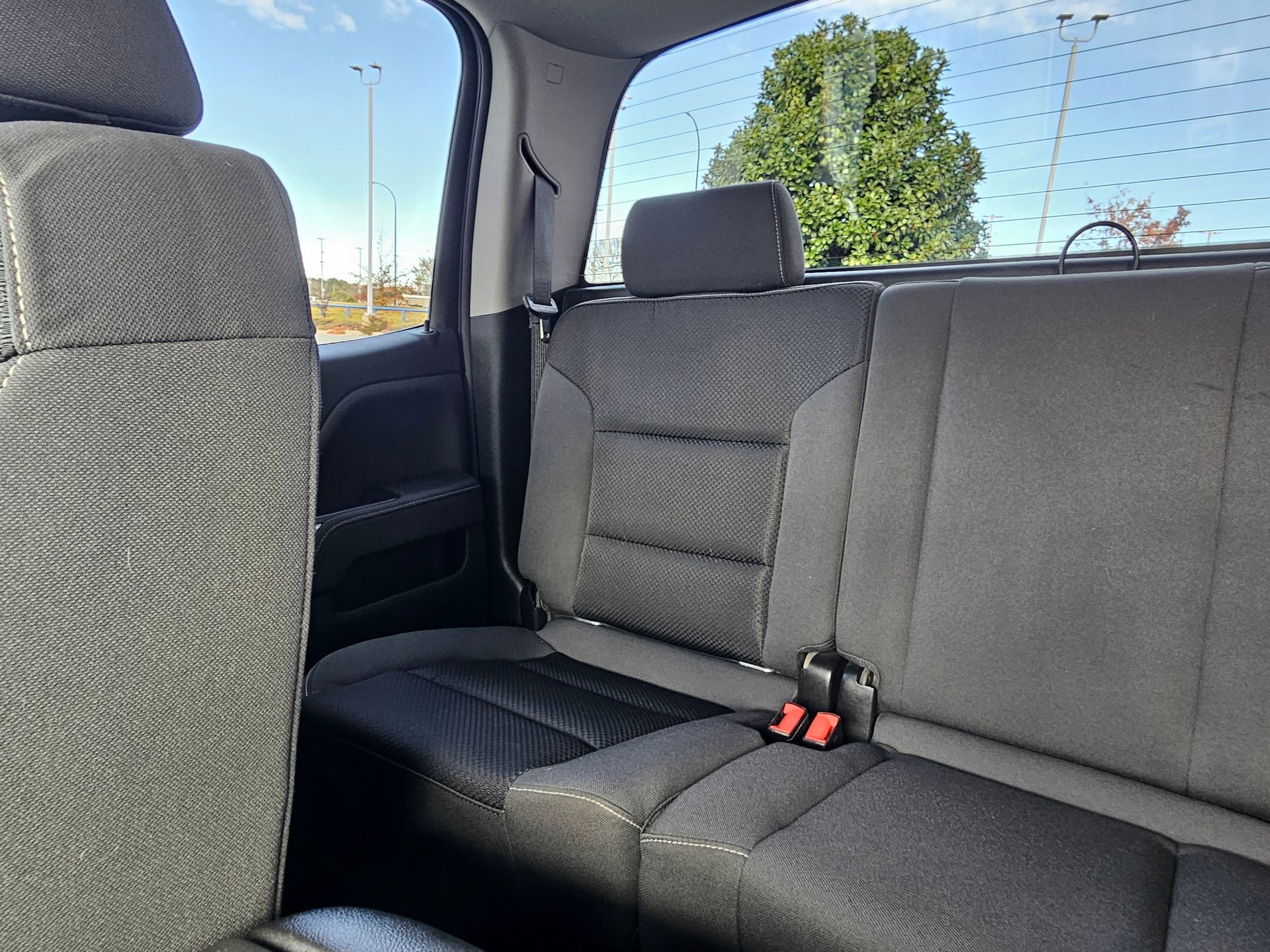 Used 2018 Chevrolet Silverado 1500 LT w/ All Star Edition image 23