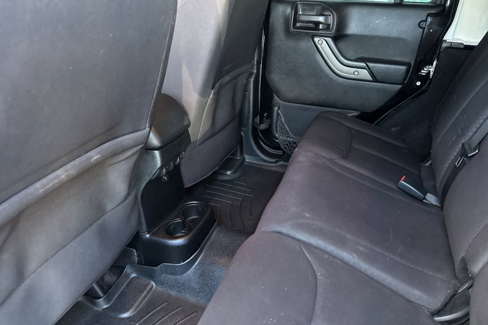 Used 2013 Jeep Wrangler Unlimited Sport AWD/4WD image 4