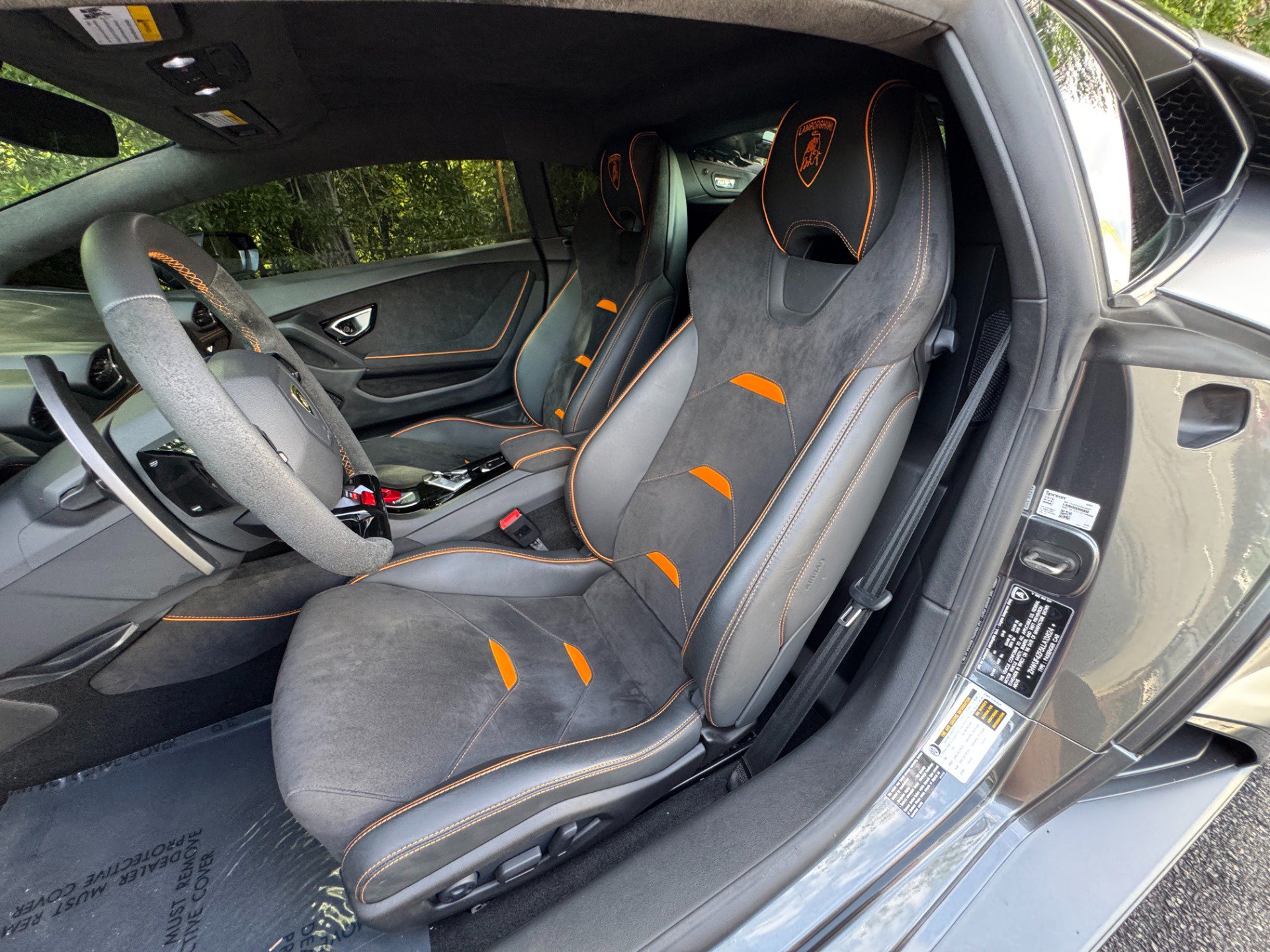 Used 2020 Lamborghini Huracan EVO AWD/4WD image 30