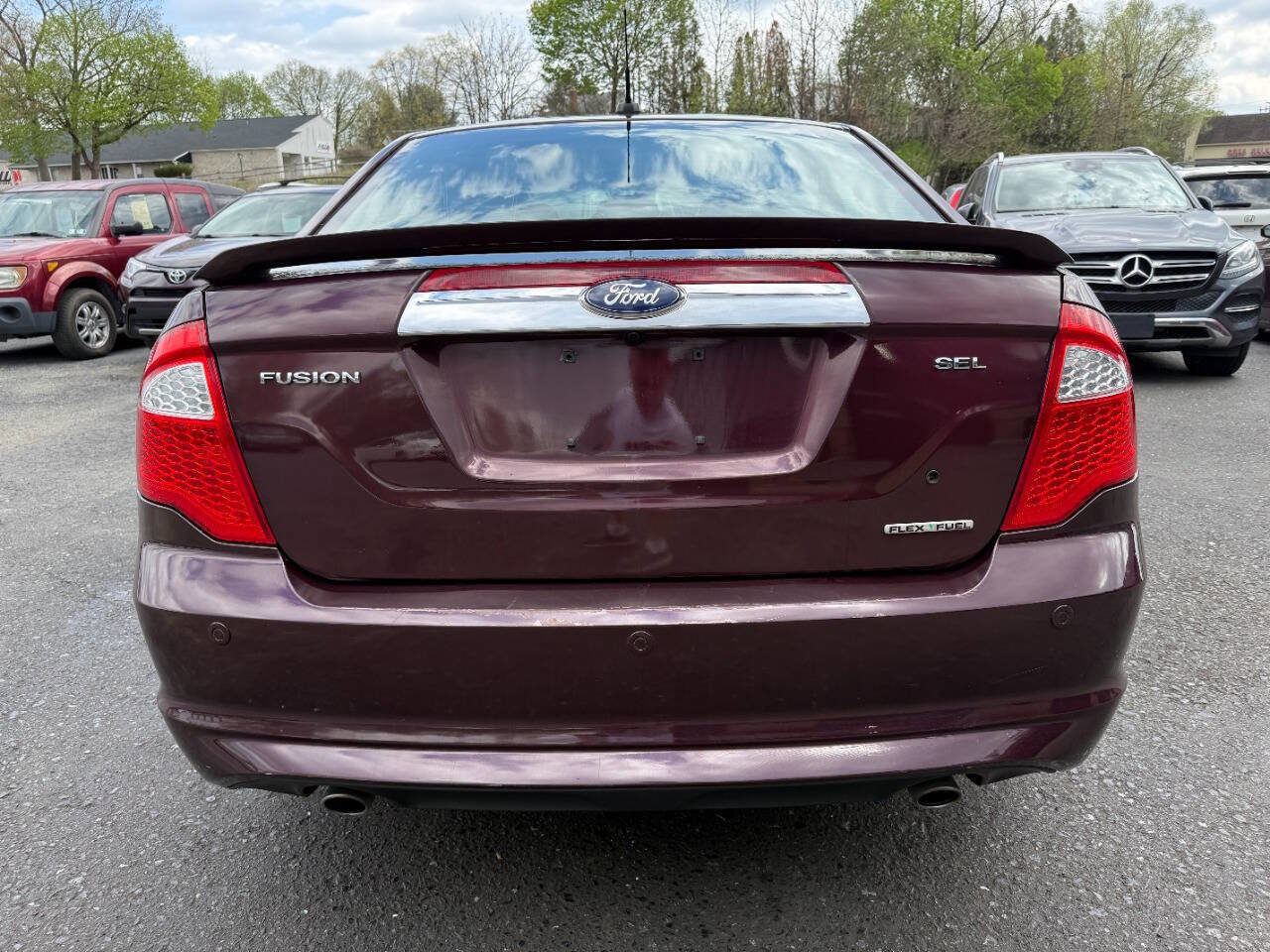 Used 2011 Ford Fusion SEL w/ 302A Rapid Spec Order Code image 6